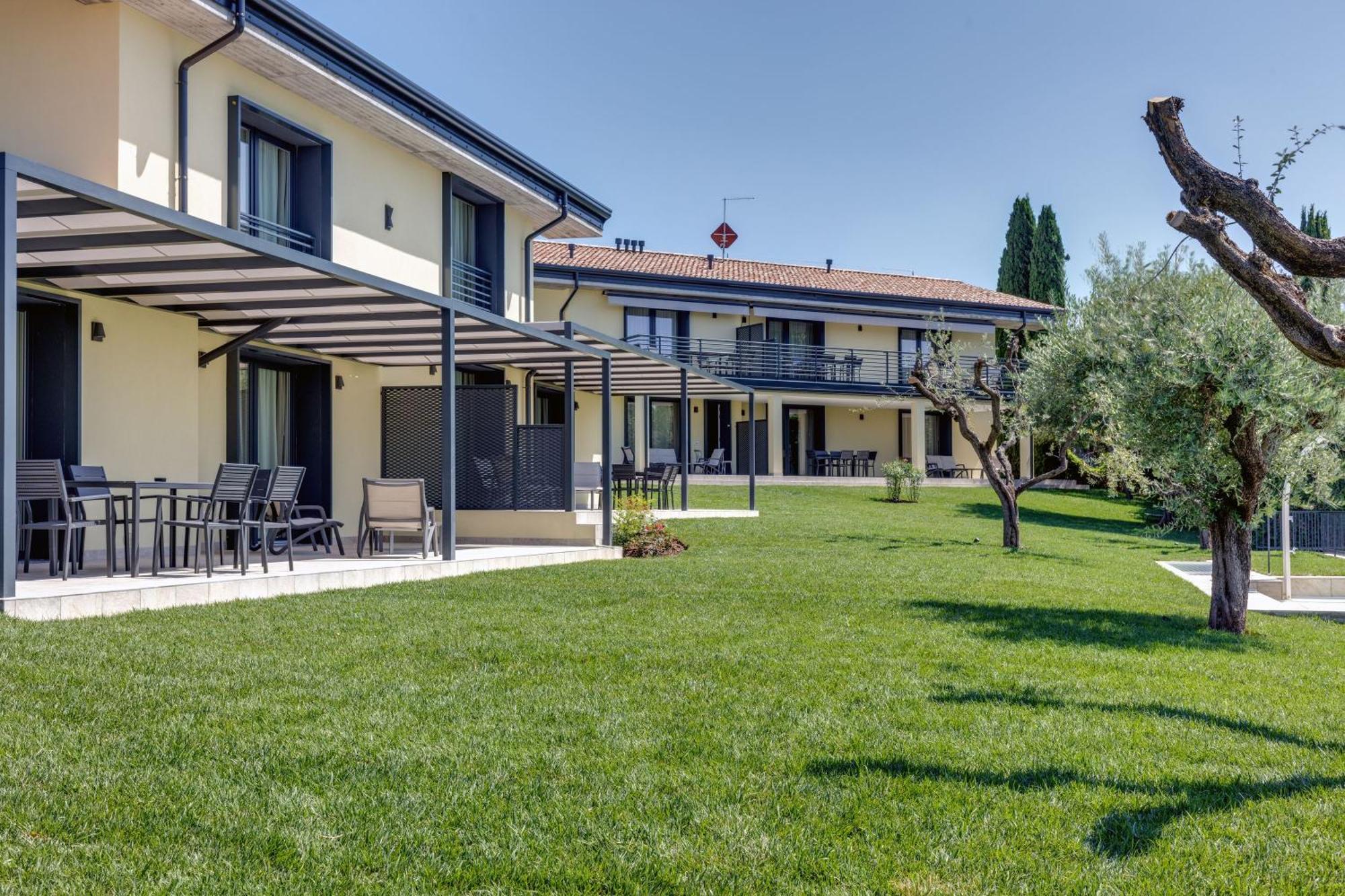 Oleandro Holiday Apartments Bardolino Extérieur photo